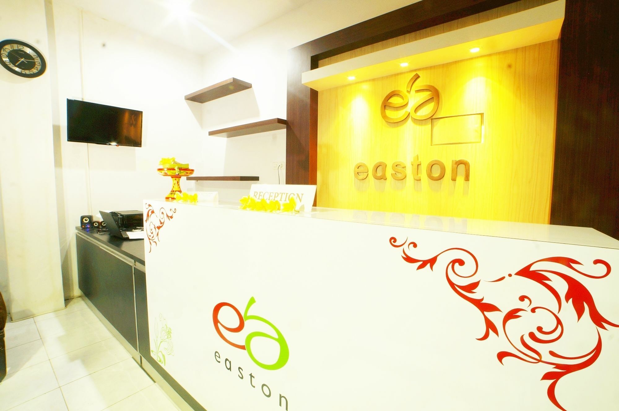 Easton Kuta Homestay Exterior photo